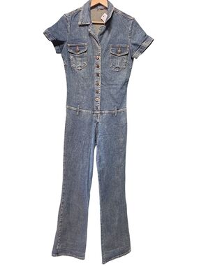 Bisou Bisou Denim Button-Front Jumpsuit in Small Blue